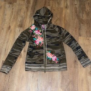 Johnny Was Camo Embroidered zip up jacket size small